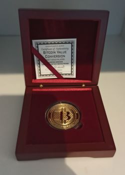 Bitcoin stříbrná mince 1 oz pozlacený v boxu